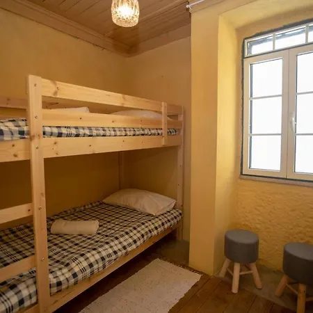 Casa Do Outeiro * ميدا